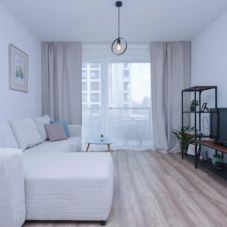 Urban Hideout With Free Parking * Pozsony