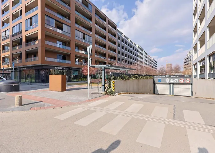 Apartamento Urban Hideout With Free Parking *