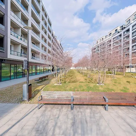 Urban Hideout With Free Parking Lägenhet *